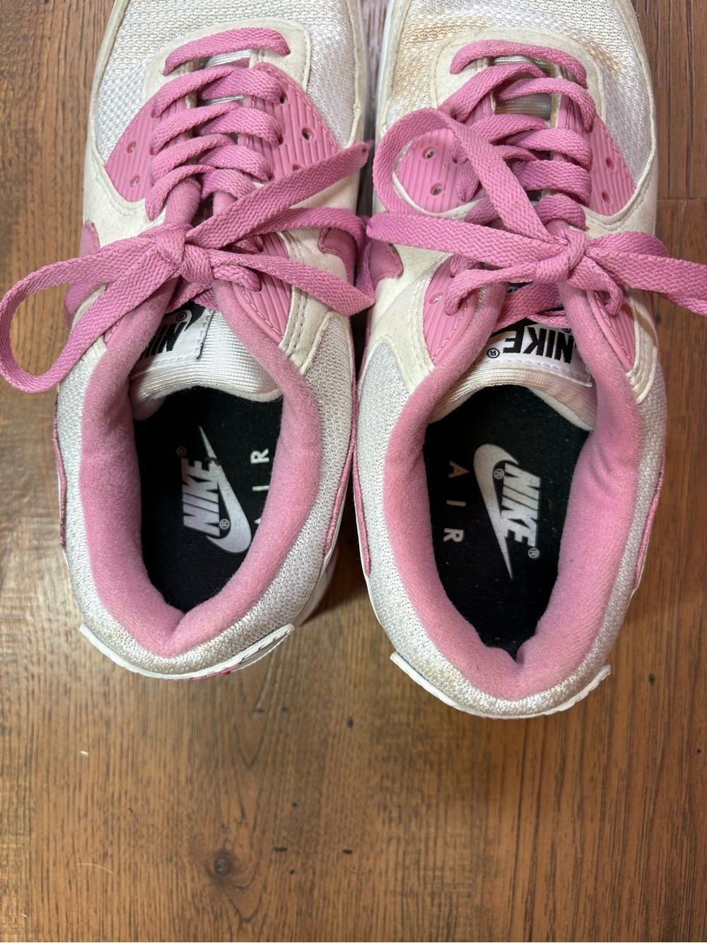 Nike Women’s Pink Air Max 90 - Picture 7 of 9
